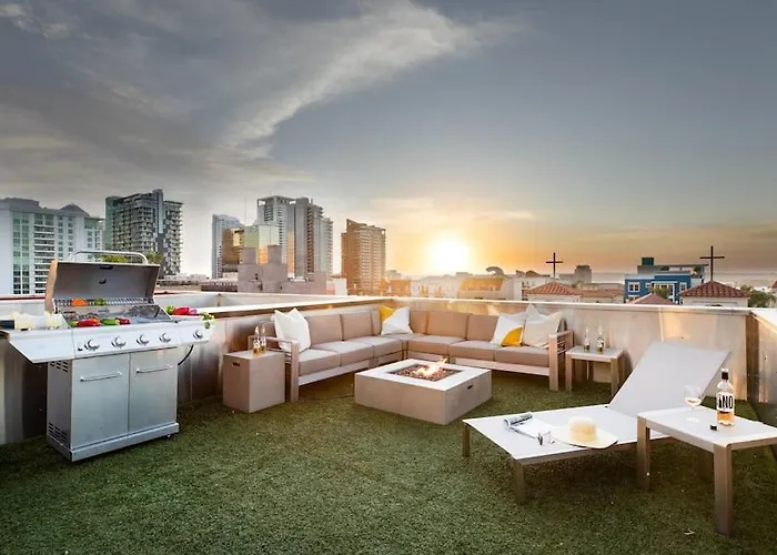 Tucasa Luxury 4 Story Villa In Downtown San Diego Little Italy